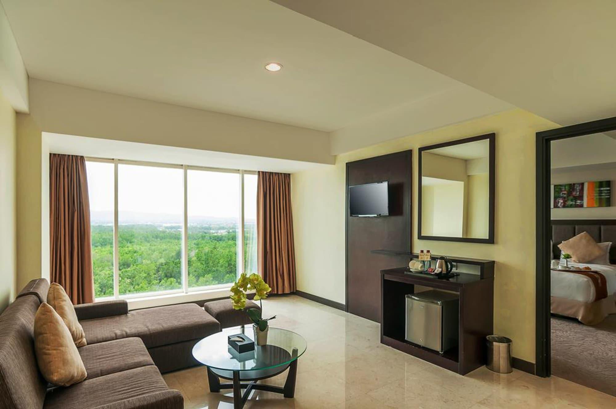 Claro Hotel Kendari Luaran gambar