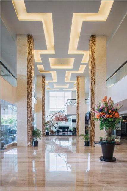 Claro Hotel Kendari Luaran gambar