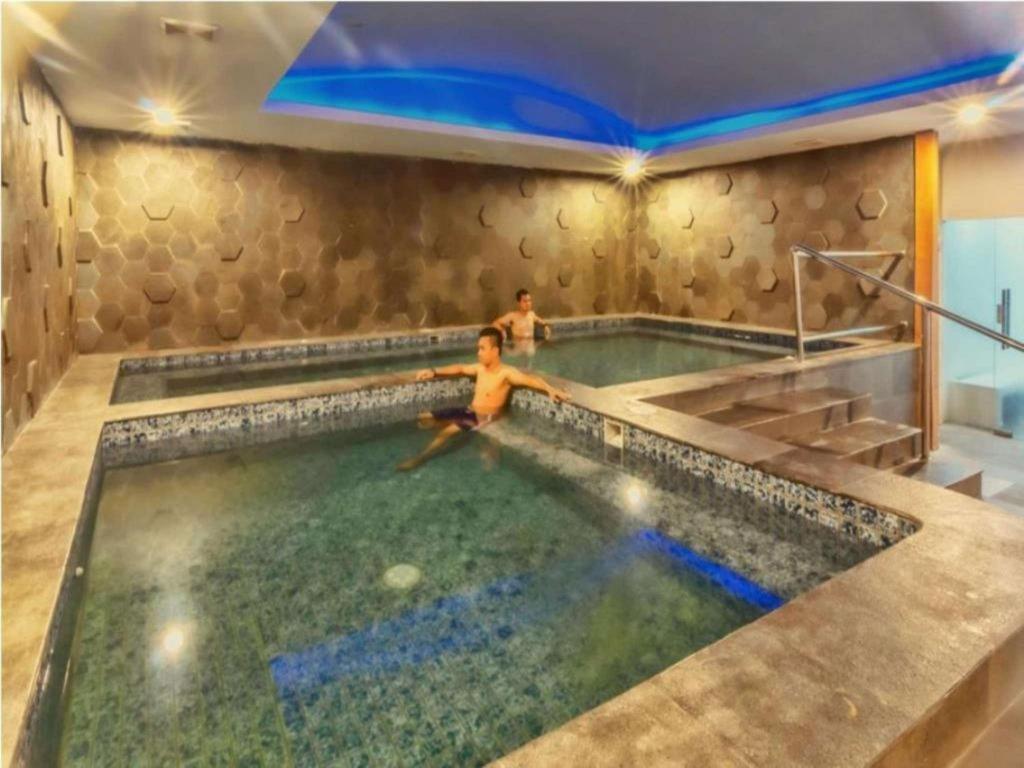 Claro Hotel Kendari Luaran gambar